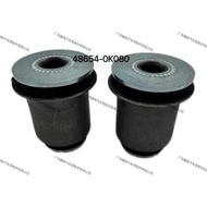 48654-0K080 Suitable for HILUXREVO Lower Hanging Bushing Lower Swing Arm Rubber Sleeve Small Rubber