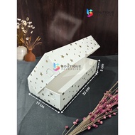 Fuji Box Packaging Cake Dessert Box kotak kuih kek Polkadot Gold Star Pattern 22 cm x 11 cm x 5 cm W