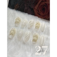 Handmade Press on nails / Wearable nails / Fake nails / Nail Fashion / Gel nails / Gelish nails