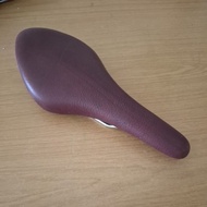 fizik saddle (ori) upgrade chrome leather