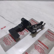 Knocker comp sambungan handle handel rem kanan Honda Vario 125