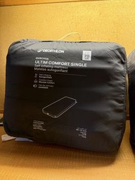 Decathlon Quechua 睡袋、充氣床墊、枕頭