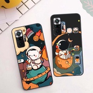 Xiaomi Redmi Note 10 / Note 10 Pro Case With cute Astronaut And Universe Images Protects The Phone camera