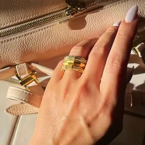 2025 New Chunky Gold Color Hex Matte Ring for Women Men Rope Connection Geometric Matte Fashion Tren