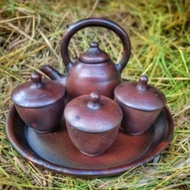 CLAY POCI SET POTTERY TEAPOT/