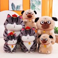 The lucky cat is indispensable in the store