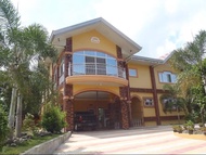 บ้านเดี่ยว 4 ห้องนอน 8 ห้องน้ำส่วนตัว ขนาด 9000 ตร.ม. – บาตันกาส (Sunny Hills Resort-Huge Batangas G
