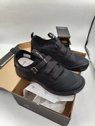 全新Arc'teryx Konseal FL 2 男士戶外鞋