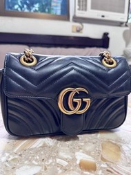 🔥GUCCI marmont 正品 馬夢包 經典黑色 22cm 黃金比例 極新 買到賺到🔥