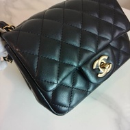 Chanel 黑金方胖子