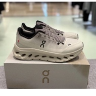 On Cloud Breathable lowtop running shoes, ringan, sesuai untuk lelaki dan wanita memakainya RW3P LHG