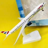 British Airways Boeing 777-300ER Airplane Model 1:400 Scale Solid Wheels + Display Stand