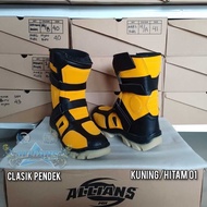 HITAM Short Cross Shoes Vintage Trail Shoes Trabas Shoes Classic Cross Shoes 01 YELLOW BLACK