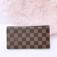 Lv 棕色棋盤長夾/護照夾