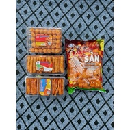 Snack Combo includes 4 canned beef snackPiece, sesame beef skewers, sesame beef pieces, specialty be