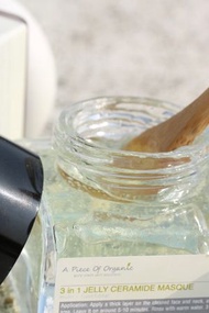 A Piece of Organic - 3 in 1 Jelly Ceramide Masque – 50g