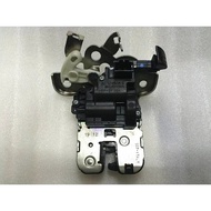 OEM 8R0 827 505 Trunk Lock Block Rear Trunk Lid Lock Latch For AUDI A1 A3 A4 A6 C7 A7  Q3 Q5 Q7 Skod
