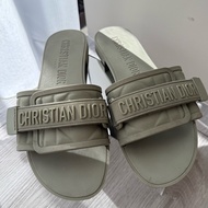 DIOR 牛油果綠拖鞋 38號