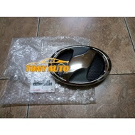 *ORIGINAL TOYOTA ANH20 VELLFIRE FRONT LOGO/ EMBLEM/ MARK 75301-58080
