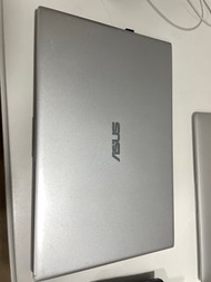 ASUS VivoBook14 二手（X412F)