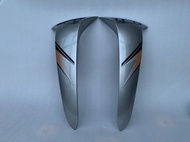 อะไหล่รถจักรยานยนต์ Honda Five Yang สำหรับ WY125- S ไฟฟ้า แผ่นกันลมภายนอก แผ่นกันลมหน้า อะไหล่รถจักร