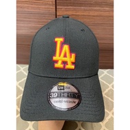 NE 39Thirty S/M (56.8-58.7cm) Pop Dodgers Black Baseball Cap