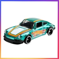 in stock PORSCHE 911 - NISSAN LAUREL COLLECTORS EDITION - HOTWHEELS MAIL IN