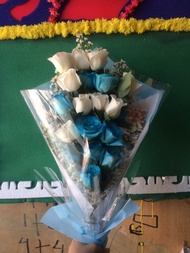 bunga mawar biru / buket mawar biru / bouquet asli mawar biru