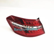 For Mercedes-Benz E W212 E200 E260 E220 E300 E180  tail lamp 2009-2012 Taillamp Rear Lamp Tail Light