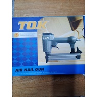 F30 Nail Gun