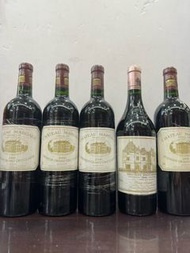 免費上門 高價求各種 白酒 紅酒 日本威士忌 洋酒 茅台酒 拉菲（Lafite）、武當、拉圖、瑪歌、帕圖斯、罗曼尼·康帝酒庄、柏翠酒庄 路易十三、軒尼詩、馬爹利、麥卡倫、人头马 干邑 ,長頸Fov、名