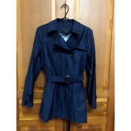 [二手衣] Uniqlo短版風衣外套 深藍色 M號