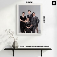 PHOTO PRINTING + 8R FRAME 10R/ PHOTO PRINTING LAB PHOTO PRINTING/ PRINT + FRAME UK. 8R/10R (20CM X 2
