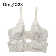 J Dmg1023 branded bra without wired foam size 34