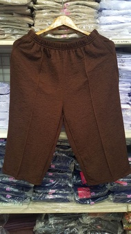 กางเกงหนังไก่ ขาสี่ส่วน มีไซส์จัมโบ้ กางเกงผ้าย่น กางเกงคนแก่ กางเกงอาม่า กางเกงหัวยางคนแก่ กางเกงเอวยาง