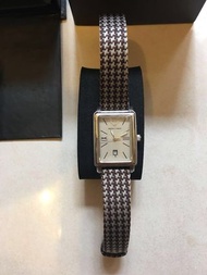 EMPORIO ARMANI 女裝品牌手錶，優雅大方，9成新，原庄盒