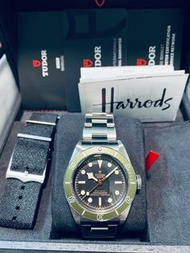 全新 Tudor Blackbay 79230G 綠圈