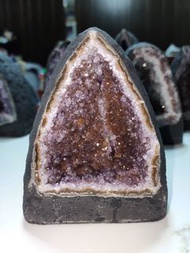 🔮超極品🔮天然烏拉圭小晶洞 桌面小紫晶洞/彩晶洞 烏拉圭紫彩晶洞 紫黃晶洞 水晶簇帶洞  （可放水晶手串消磁淨化）