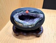 【烏拉圭紫水晶2公斤】迷你桌上型恐龍蛋*錢袋*財源滾滾型聚寶盆(含"黃色招財"之瑪瑙邊) 紫水晶洞 紫晶洞 改善磁場