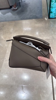 Loewe mini puzzle sand colour