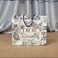 Dior DIOR Original Gift Bag Handbag Paper Bag Packaging Bag Outer Hand Carry Paper Bag Paper Bag Dio