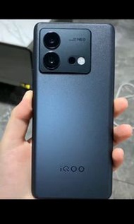 12+512G 120W快充極快半小時充滿電 98萬跑分VIVO iqoo z8