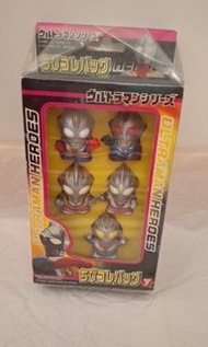 Yutaka ultraman 鹹蛋超人Q版指頭公仔 2002
