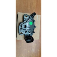 8604A011-/-MD757783-/-