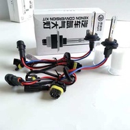 หลอดไฟรถยนต์ซีนอลแท้ HB4/9006 ฐานเซรามิก ( สินค้าเฉพาะหลอด 1 คู่ )