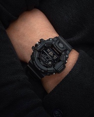 地上最強 G-SHOCK Rangeman 貓  GW-9400-1b。元祖色  全黑 黑反顯跳字。高度溫度氣壓指南針 防震防撞防水200米。CASIO G-SHOCK 正品正貨有保養。野外 戶外 山