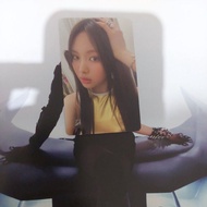 ( HYEIN PHOTOCARD) NEW JEANS GET UP OFFICIAL PHOTOCARD - WEVERSE VERSION