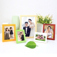 Desktop picture frames, wall picture frames of all sizes from Mizan brand