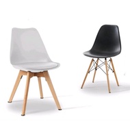 Various Eames white chair, dining chair, kerusi makan, kerusi