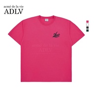 JEONGHAN เสื้อยืดพิมพ์ลายโลโก้ ADLV ง่ายและอเนกประสงค์หลังสไตล์เดียวกัน